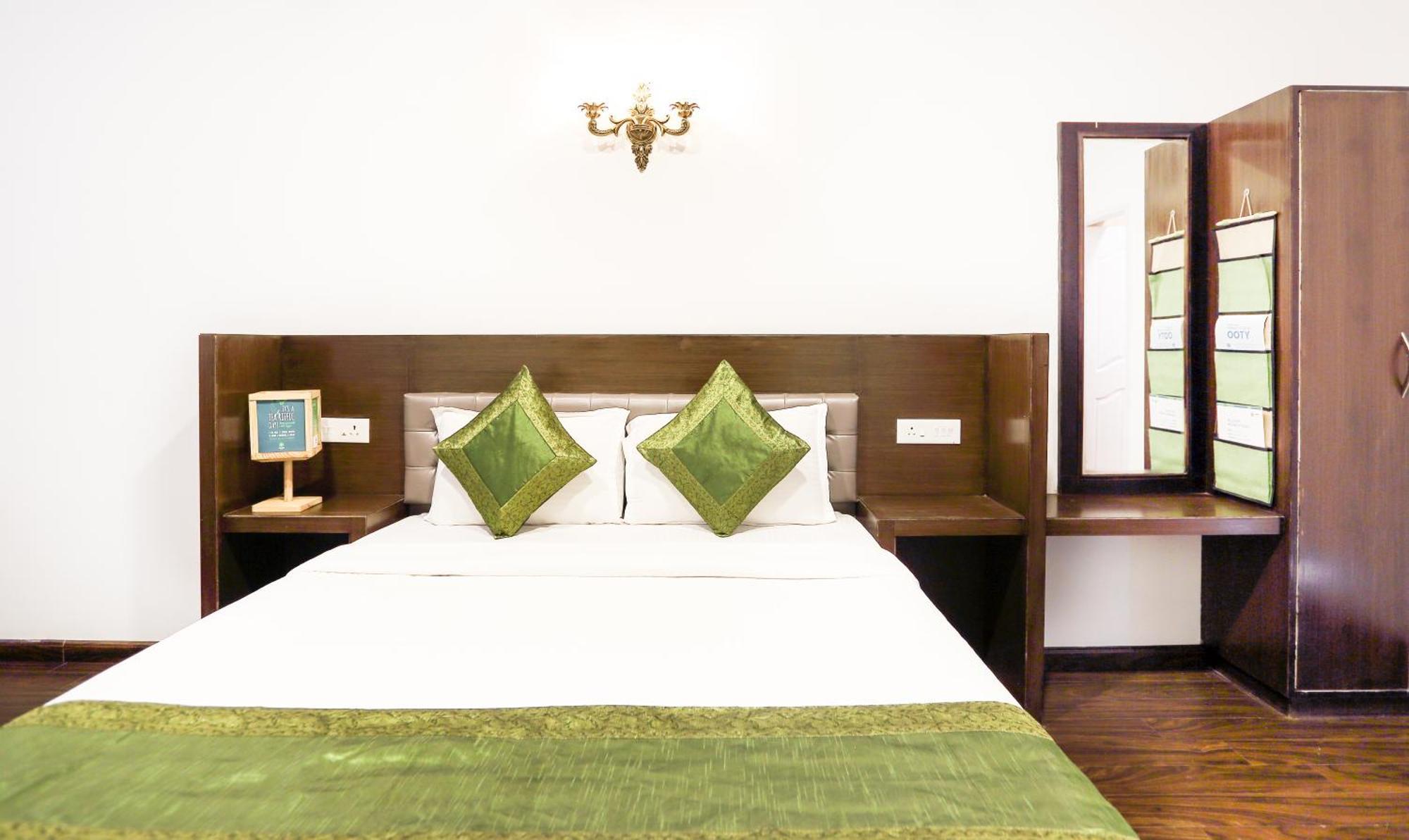Treebo Skydale Inn & Suites With Mountain View Ooty Exterior photo